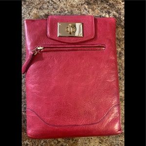 BE & D leather pink clutch